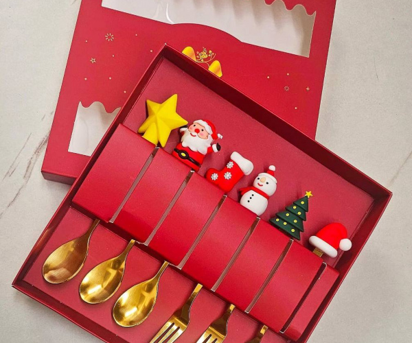 Set de cubiertos navideños